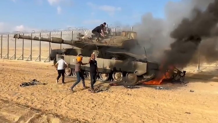 Gazze'de mücahitler işgalci İsrail'e ait 500'den fazla zırhlı aracı imha etti