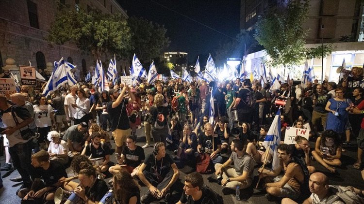 İsrailliler, Netanyahu'ya karşı gösterilerini ülke genelinde sürdürdü