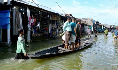 Bangladeş'te sel sularının çekilmemesi yaklaşık 500 bin kişiyi olumsuz etkiledi