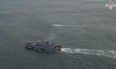 Rus Donanması 300 gemi ve 20 bin personelle tatbikatlara başladı