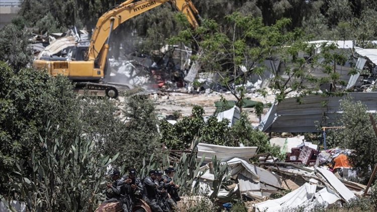 İşgalci İsrail, Filistinli bedevi köyü Arakib'i 227'nci kez yıktı