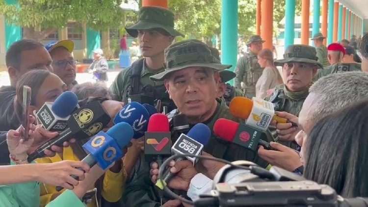 Venezuela Savunma Bakanı Lopez: Ülkedeki protestolar "bir darbe girişimidir"