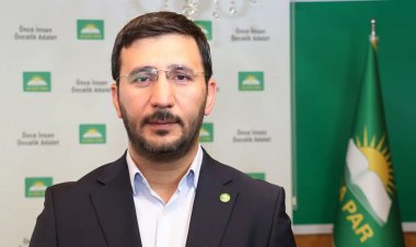 HÜDA PAR'dan Suriye değerlendirmesi: Geçici hükümetin verdiği mesajlar önemli!