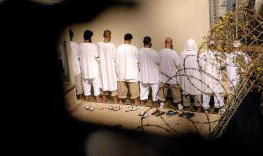 Guantanamo eski tutukluları Umman'dan Yemen'e sınır dışı edildi