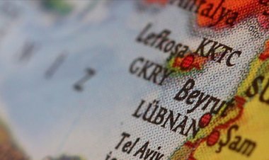 Kıbrıs Adası'nın güneyinde Batılı ülkelerin artan askeri varlığı tartışılıyor