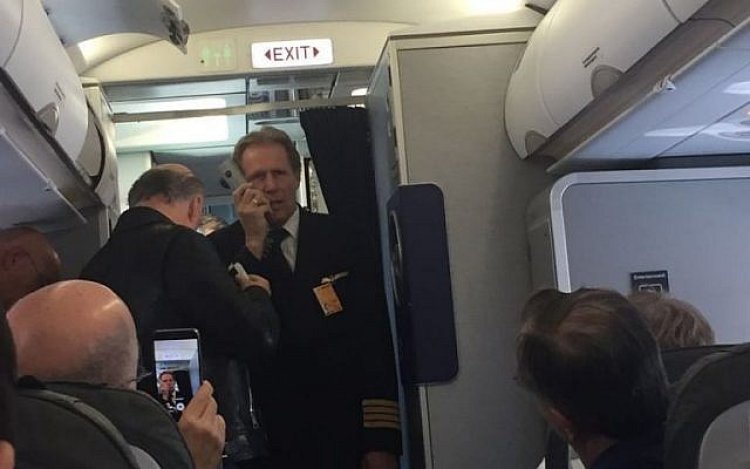 Alman hava yolu şirketi Lufthansa'ya ait bir uçağın pilotu İşgalci İsrail'e inmeyi reddetti