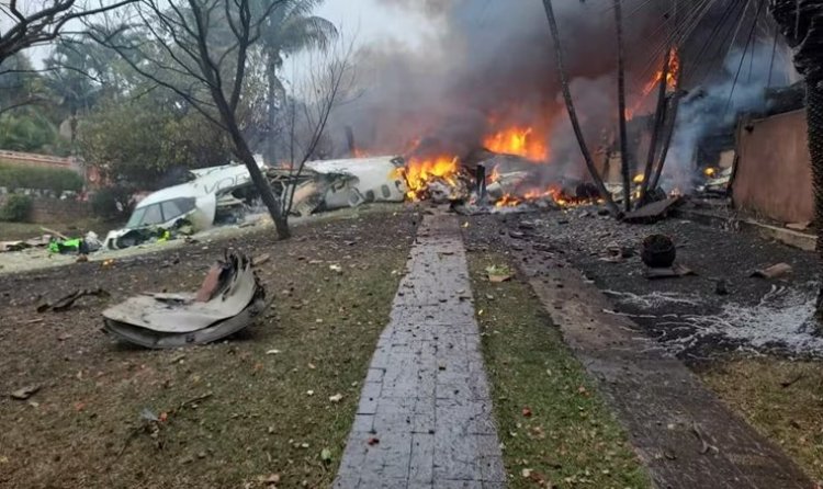 Brezilya'nın Sao Paulo kenti yakınlarında yolcu uçağı düştü