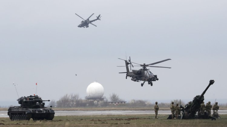 NATO Avrupa'nın en büyük hava üslerinden birini inşa ediyor