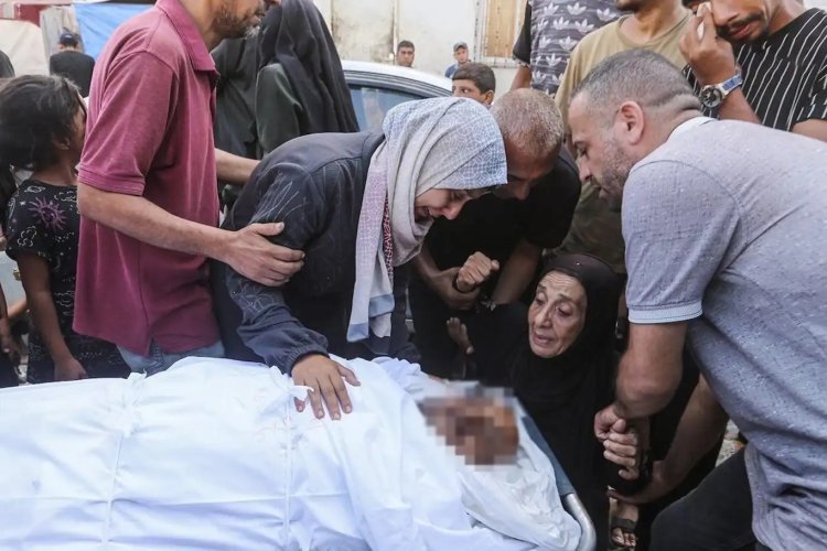 Gazze'ye bombalar yağmaya devam ediyor: Şehid sayısı 40 bin 223'e yükseldi