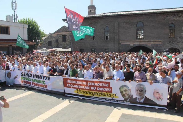 İslami STK'lar: Müslüman devletleri, halklar gibi cesur olmaya davet ediyoruz