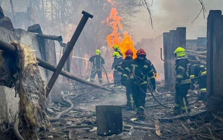 Rusya, Ukrayna'ya yönelik saldırıda 100'den fazla füze ile 100'e yakın İHA kullandı