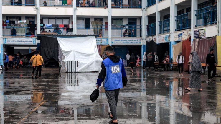 UNRWA Gazze'deki yardım faaliyetlerini geçici olarak durdurdu