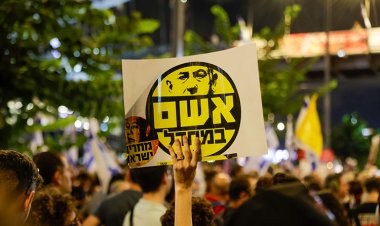 Anlaşma imzalamasını isteyen İsrailliler'den Savunma Bakanlığı yakınında gösteri