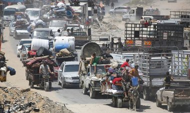 İsrail, Gazze'deki Filistinlileri zorla yerinden etmeyi sürdürüyor