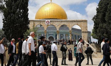 Mescid-i Aksa'ya baskın düzenleyen fanatik Yahudi sayısı rekor seviyede