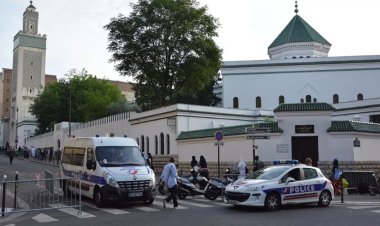 Fransa'da camilere terör saldırısı planlayan Neonazi grubu liderine 18 yıl hapis cezası
