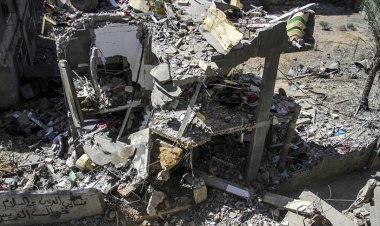 İsrail'in Gazze'de düzenlediği saldırılarda çok sayıda Filistinli şehid oldu