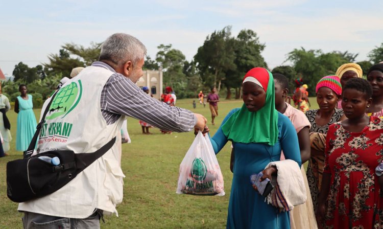 Umut Kervanı Uganda'da yüzlerce aileye kurban eti ulaştırdı