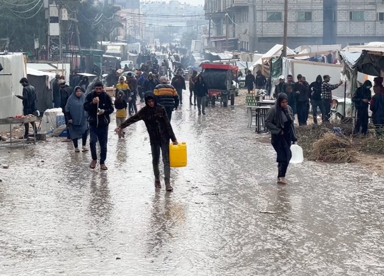 Yaklaşan kışla birlikte Gazze'deki 2 milyon kişiyi insani bir felaket bekliyor