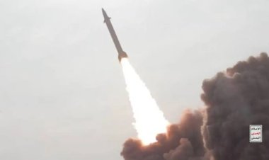 Ensarullah, işgalci rejimin askeri bölgelerini "Kudüs 5" füzeleriyle hedef aldı