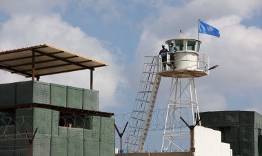 İrlanda, İşgalci İsrail'in Lübnan'da UNIFIL'de görev yapan birliklerini çekmesi talebini reddetti