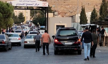 BM: Lübnan'dan yaklaşık 235 bin kişi Suriye'ye geçti