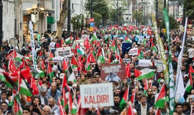 İstanbul'da binler işgal zulmüne karşı yürüdü: İslam dünyası kendisini gözden geçirmeli!