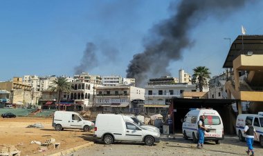 İşgalci ABD ve İngiltere'den Yemen'e saldırı