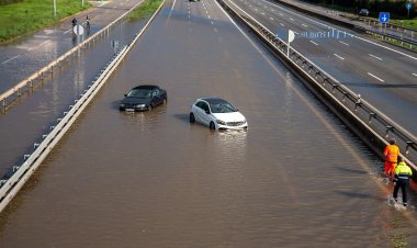 İspanya'da şiddetli yağış Katalonya bölgesini de vurdu