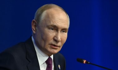 Putin: Yeni füzeye dünyada karşı koyacak, engelleyecek araç yok