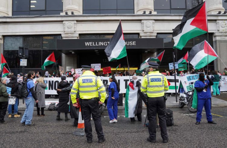 İngiltere'de bir polis memuru "Hamas'a destek" iddiasıyla gözaltına alındı