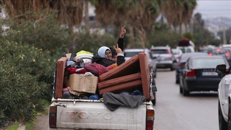 Ateşkesin ardından 15 binden fazla Lübnanlı evine döndü