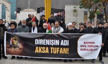 Batman'da "Gazze'ye Nefes Ol" temasıyla kitlesel basın açıklaması yapıldı