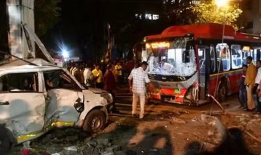 Hindistan'da otobüs kazası: 6 ölü, 40 yaralı