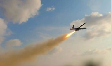 Tevgera Ensarullahê axên îşxalkirî bi fuzeyan hedef girt