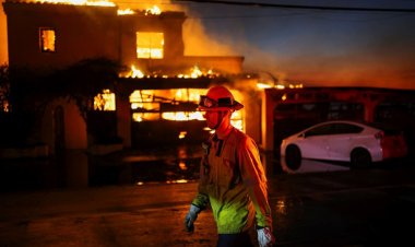 Los Angeles'taki yangınlarda ölenlerin sayısı 11'e çıktı
