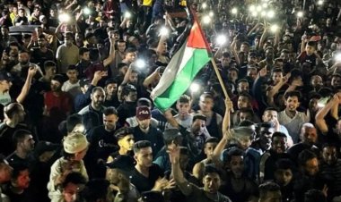 Türkiye'den Londra'ya direnişin zaferi kutlanıyor