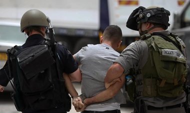 İşgalci İsrail, Batı Şeria'da 22 Filistinliyi esir aldı