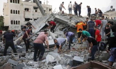 Enkazlardan şu ana kadar 66 Filistinlinin cansız bedeni çıkarıldı