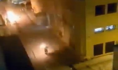 Tunus polisi sinagog önünde kendini ateşe veren adamı vurdu