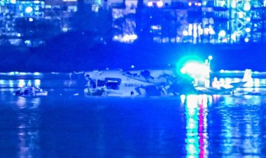 Trump, uçak kazasından dolayı Biden ve Obama yönetimlerini suçladı