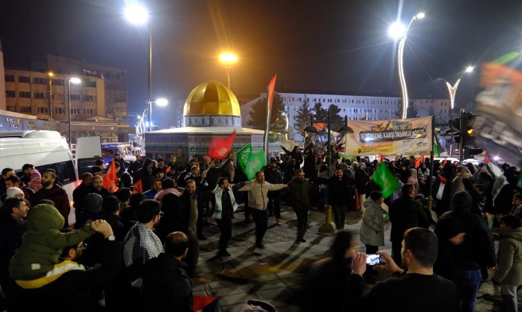 Gazze direnişinin zaferi Van'da coşkuyla kutlandı