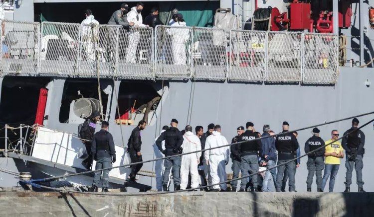 İtalya, Arnavutluk'a düzensiz göçmen taşımaya yeniden başladı