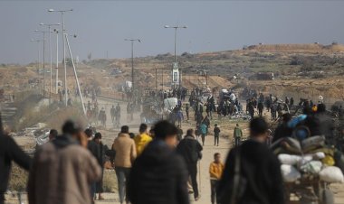 İsrail, Batı Şeria'nın kuzeyindekileri tehditle göçe zorluyor