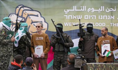 Hamas: Esirlerin serbest kalması İsrail'in ateşkese uymasına bağlı