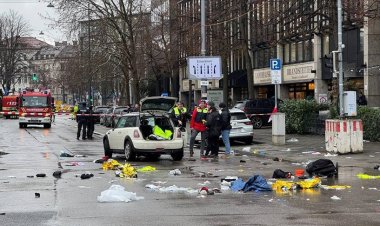 Almanya'da bir araç kalabalığın arasına daldı; 15 yaralı