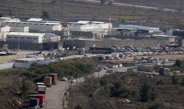 Hamas: İsrail güçleri Ofer Hapishanesi'ne baskın yaptı