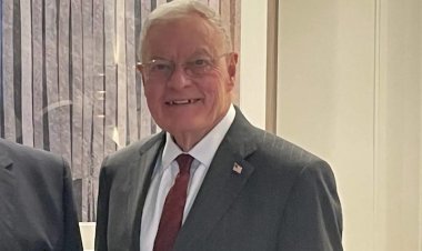 ABD elçisi Zelenskiy ile görüşmek üzere Kiev'e ulaştı