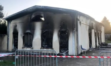 Fransa’da DİTİB’e bağlı cami çıkan yangında küle döndü