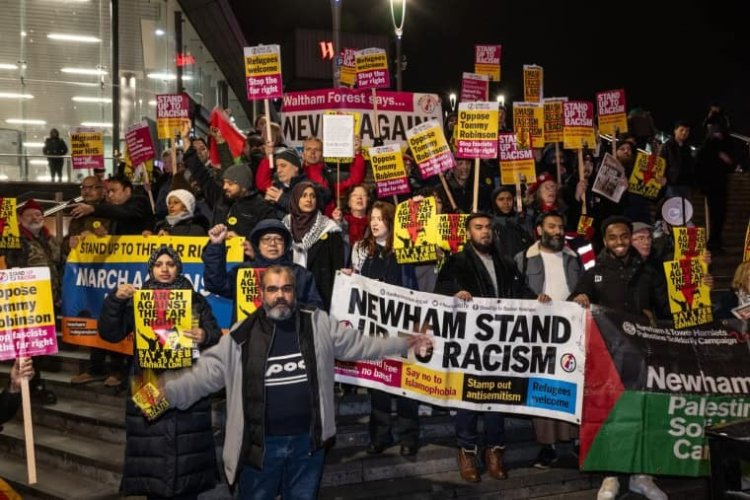 Londra’da İslamafobik saldırılar protesto edildi